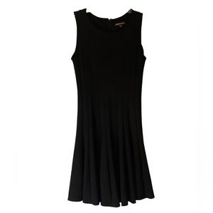 ADRIENNE VITTADINI short sleeve dress, size 10, fuller skirt, great cond…